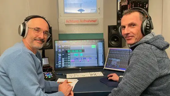 This Wachter und Simon Meyer